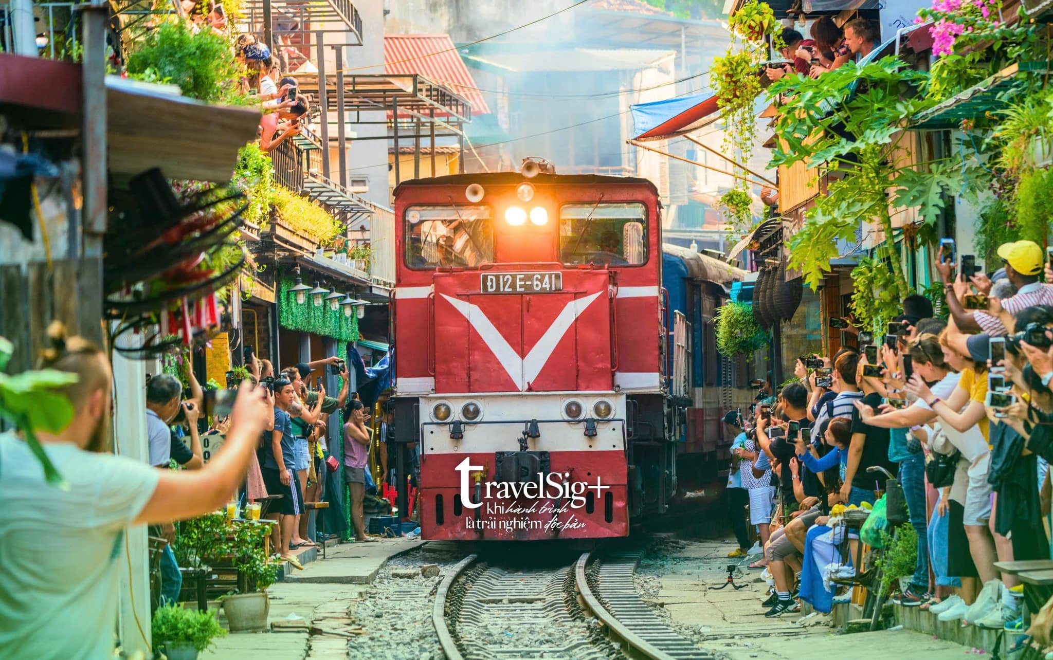 Hanoi Train Street